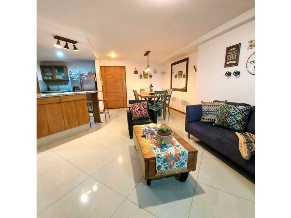 Vendo Hermoso y amplio apartamento sector Aves Maria, Sabaneta - 3