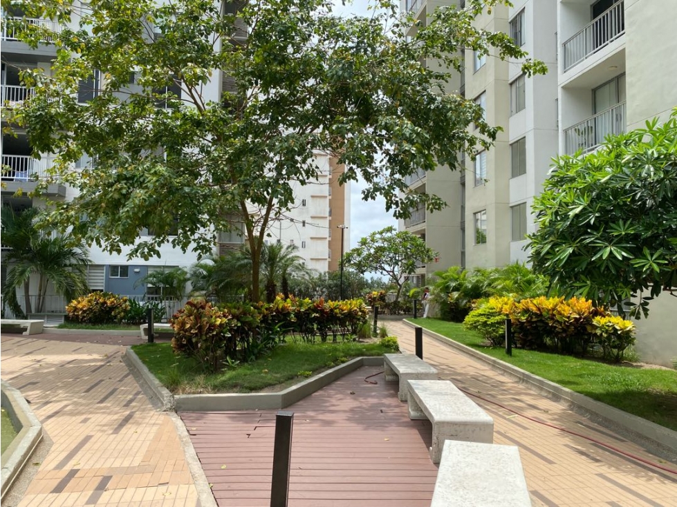 Vendo Hermoso apto Conjunto Madeira cerca al Malecón