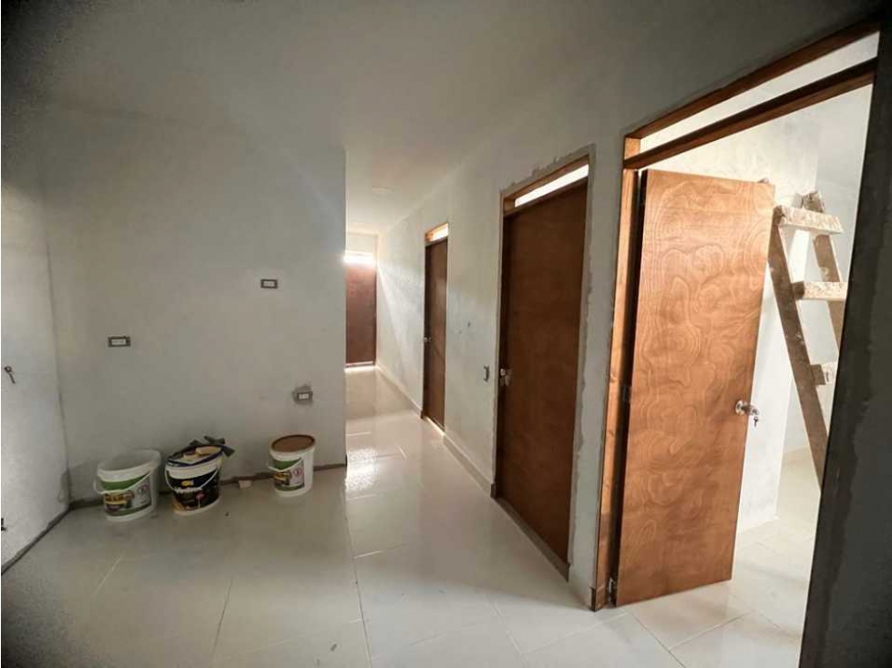 HERMOSOS APARTAMENTOS EN VENTA CERCA AL PARQUE PRINCIPAL DEL CARMEN V. — foto 2