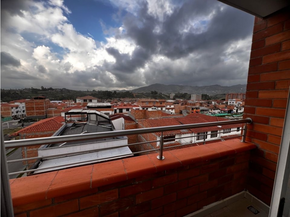 HERMOSOS APARTAMENTOS EN VENTA EN PH - EL CARMEN DE VÍBORAL ANTIOQUIA
