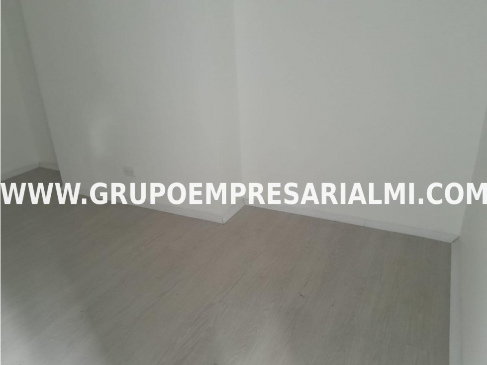 HERMOSOS LOCALES EN ARRIENDO - SECTOR MILLA DE ORO COD: 32027 — foto 6