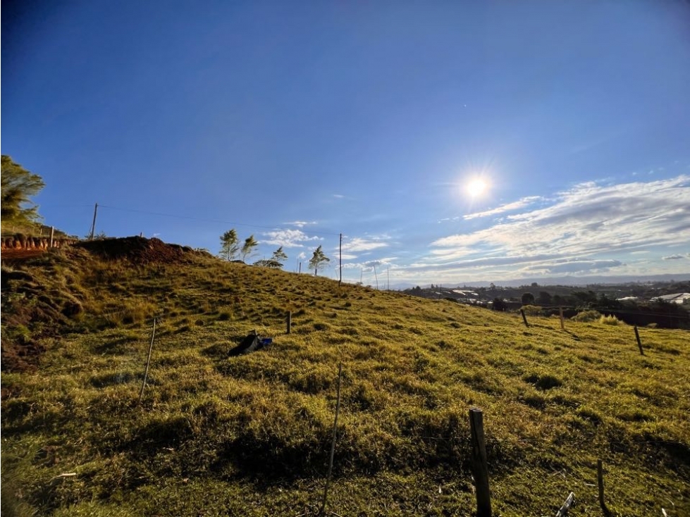 HERMOSOS LOTES EN VENTA CON EXCELENTE PRECIO, PROYECCIÓN Y UBICACIÓN. — foto 3