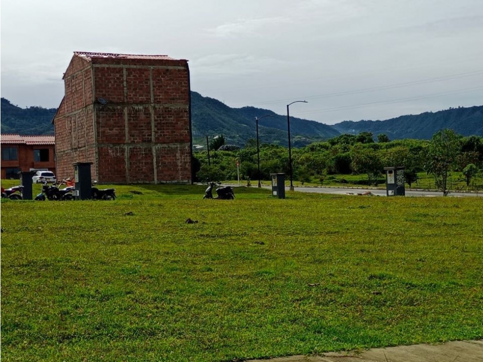 HERMOSOS LOTES URBANOS EN VENTA CON EXCELENTE UBICACIÓN VISTA Y PRECIO