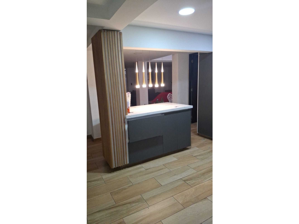 HERMOSA Y MODERNA CASA PISO1°-FRESCA-SAN JOAQUIN-$790MILLONES — foto 3