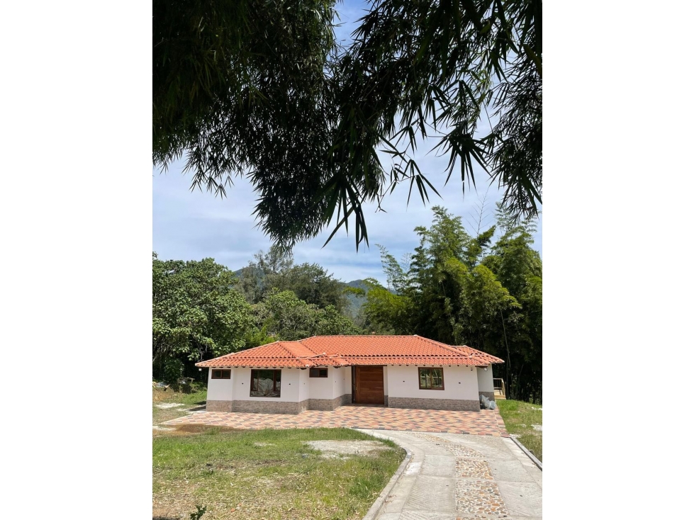 Hermosa casa campestre para estrenar sectorCanadá viaSan Antonio Ceja — foto 4
