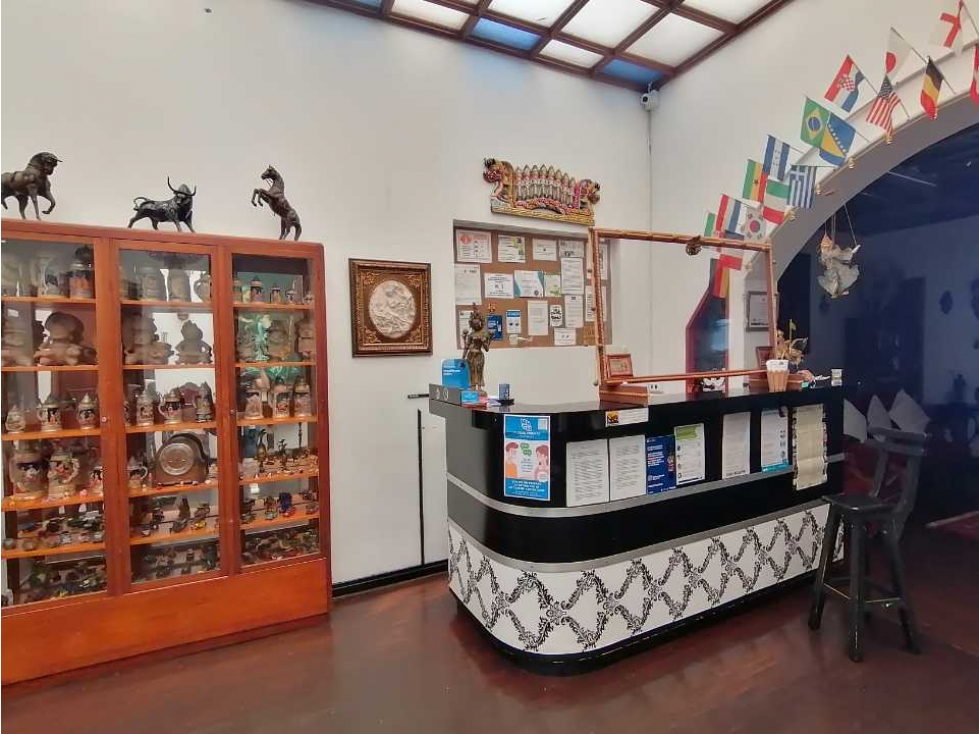 Hostal en venta en el centro - 2