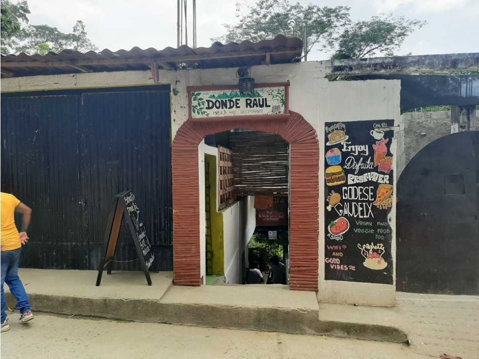 Hostal-restaurante-discotk de 3 pisos al lado de río, minca 011 - 5