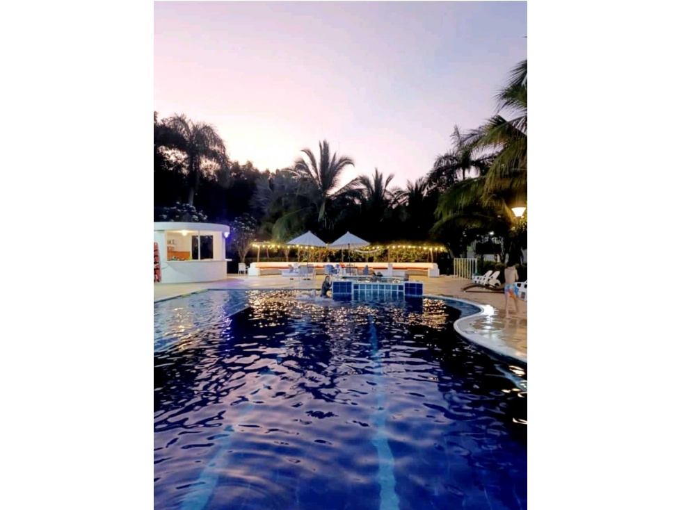 Finca Hotel en Venta via Girardot-Tocaima - 5