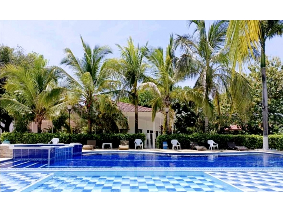 Finca Hotel en Venta via Girardot-Tocaima - 4