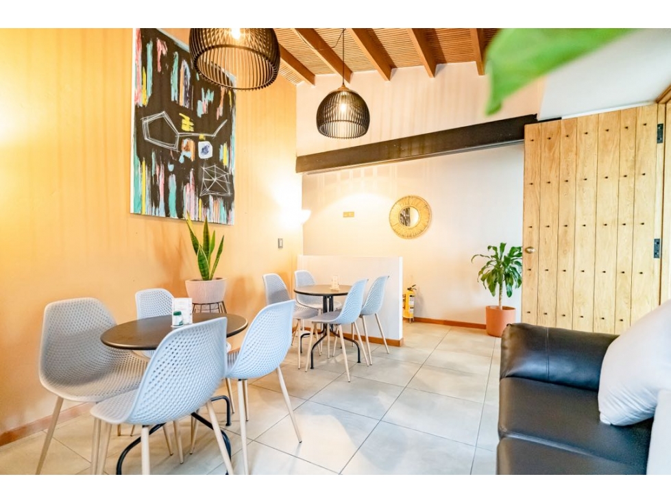 Se vende hotel boutique Remodelado en la Milla de Oro El Poblado — foto 3