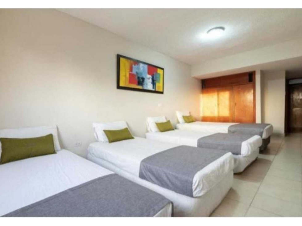 Hotel de 4 pisos esquinero con locales comerciales, barranquilla - 2
