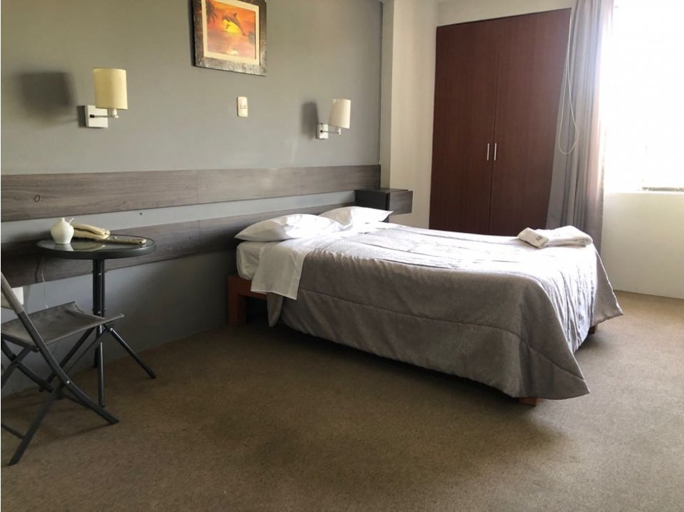 VENTA DE HOTEL EN FUNCIONAMIENTO EN YANAHUARA - 2