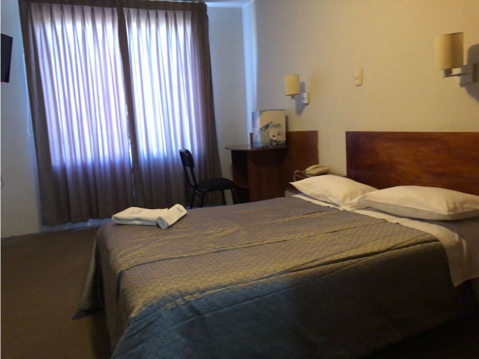 VENTA DE HOTEL EN FUNCIONAMIENTO EN YANAHUARA - 3
