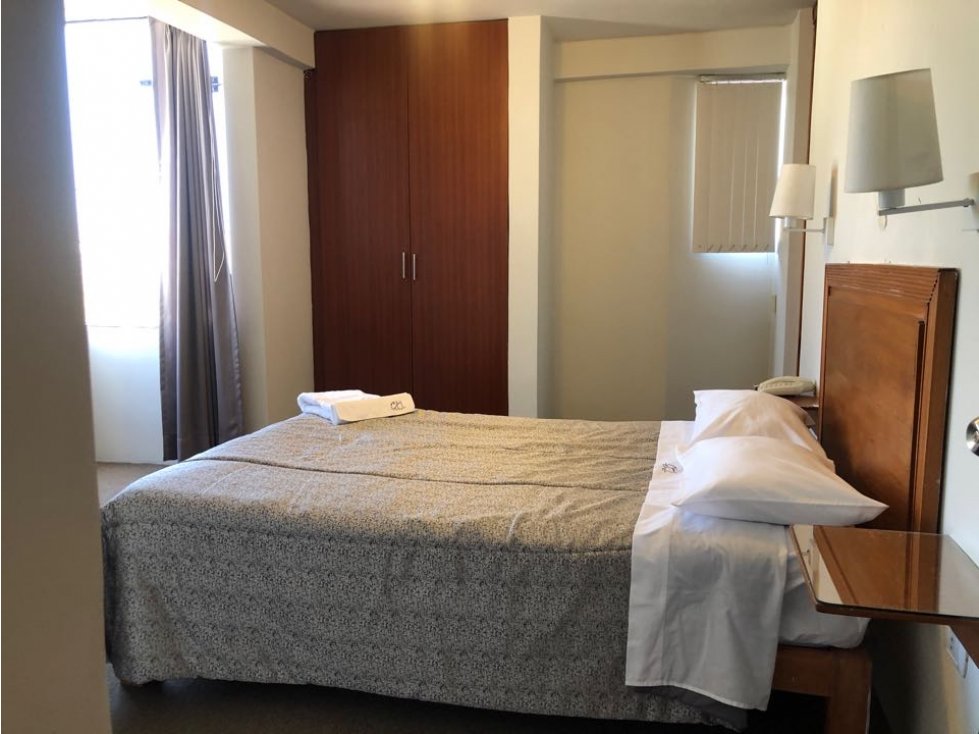 VENTA DE HOTEL EN FUNCIONAMIENTO EN YANAHUARA - 4