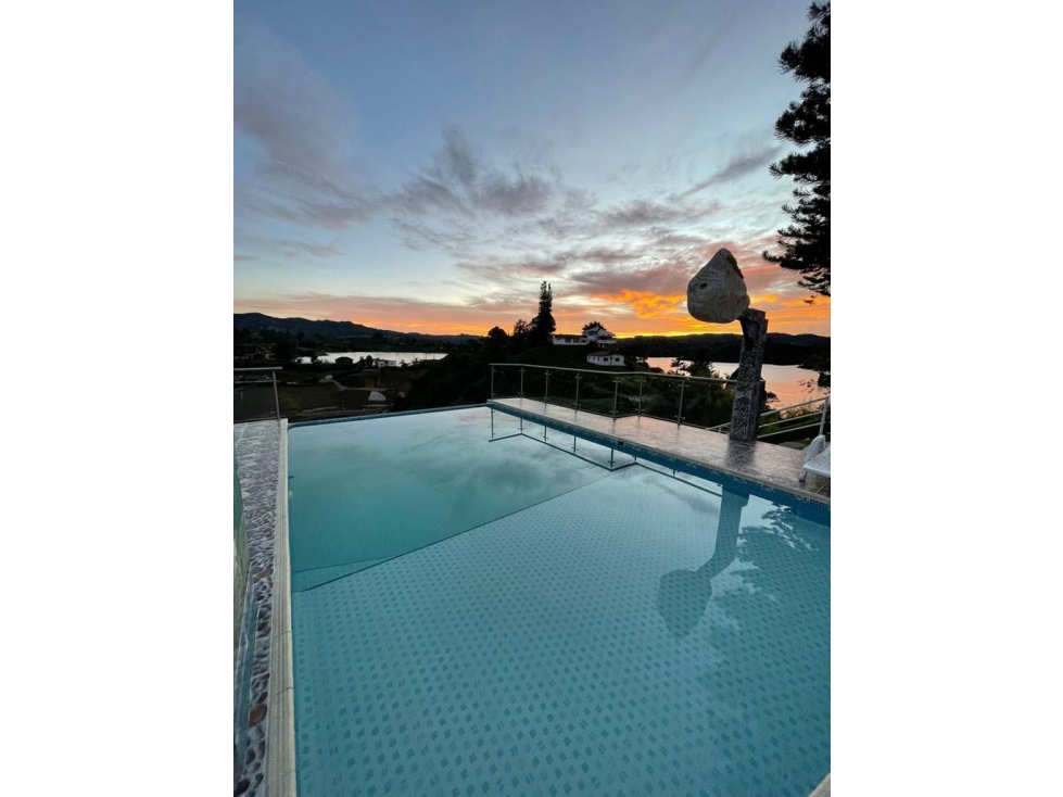 Hotel en Venta en Guatape