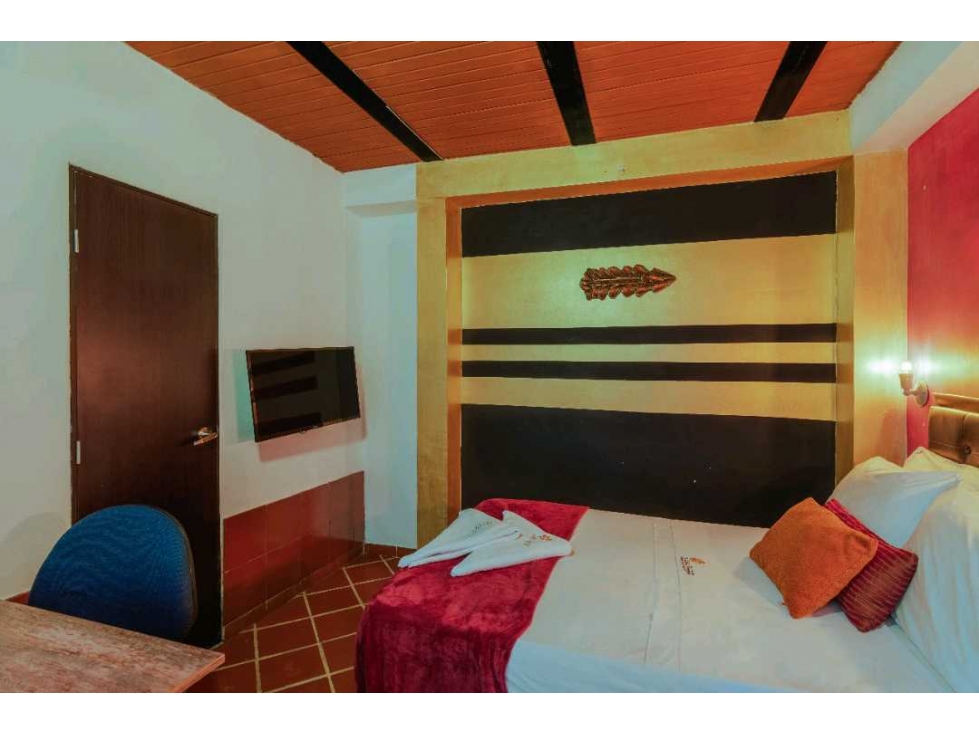 Hotel , (hostal) en Medellín , el Poblado, en venta .