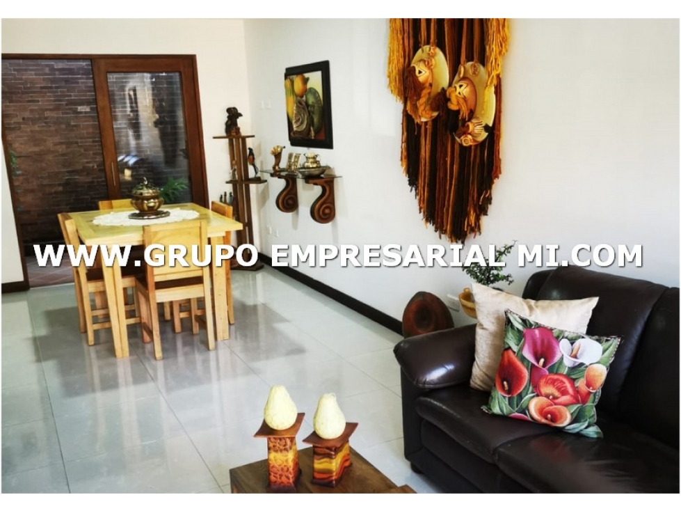 CASA UNIFAMILIAR EN VENTA - SECTOR SAN ANTONIO DE PEREIRA COD: 26067 - 3
