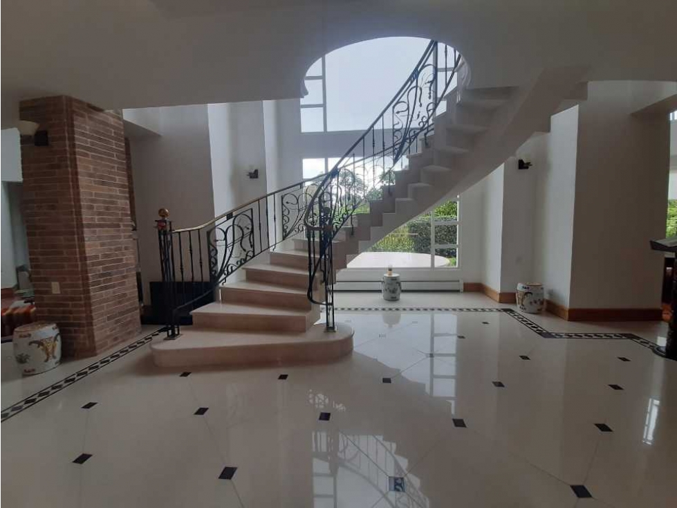 Impecable! VENTA conjunto, PRECIO DE OPORTUNIDAD - 3