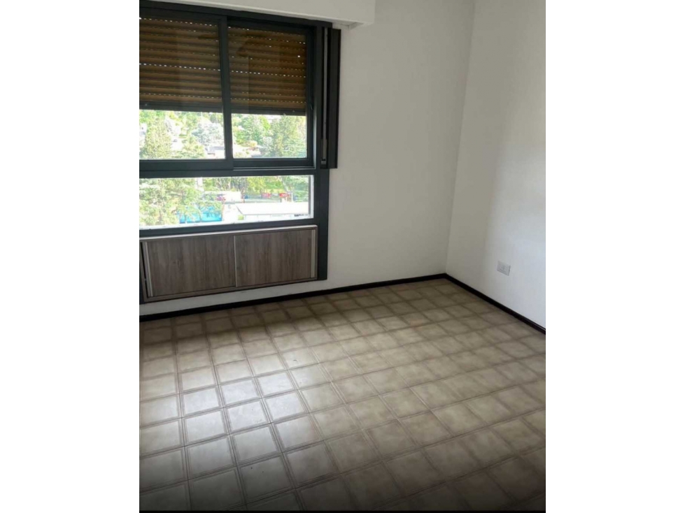 IMPERDIBLE SEMIPISO EN VENTA VILLA CARLOS PAZ
Vista 360* — foto 2