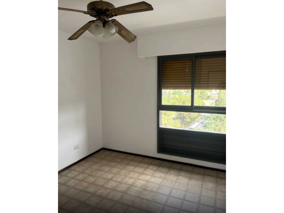 IMPERDIBLE SEMIPISO EN VENTA VILLA CARLOS PAZ
Vista 360* — foto 3