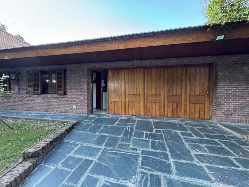 Importante casa centrica en venta - 2