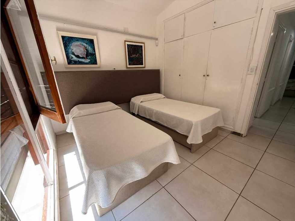 IMPORTANTE CHALET EN VENTA + MONOAMBIENTE
B° José Muñoz Villa Carl - 6