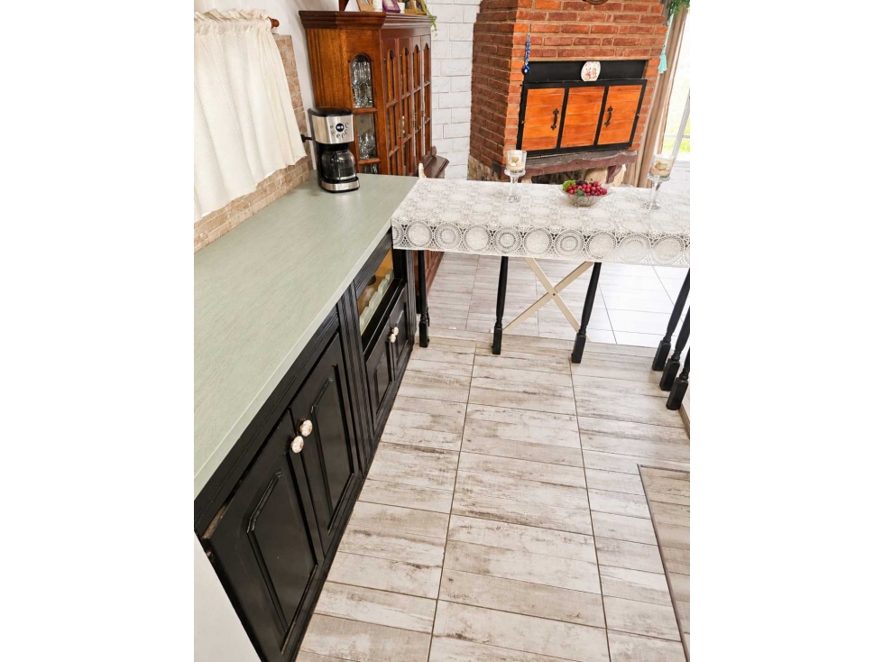 IMPORTANTE PROPIEDAD EN COSTA AZUL 2 CASAS + DPTO, PILETA Y GRAN PARQU — foto 6