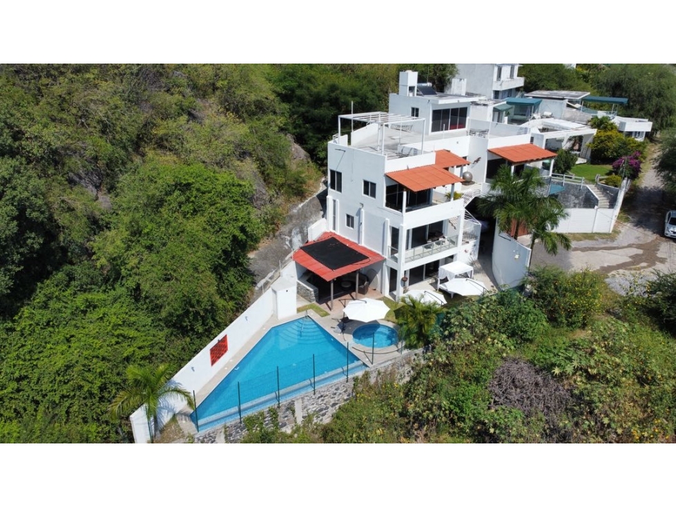 Increíble casa en venta con vista al lago de Tequesquitengo Morelos - 1