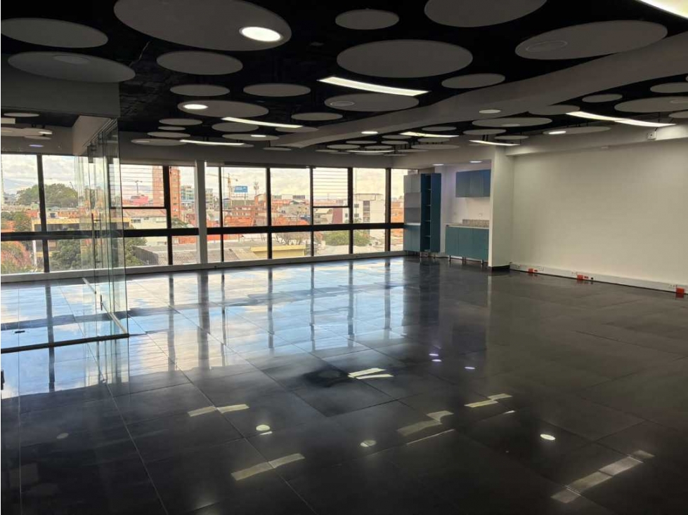 Increíble Oficina con Vista A CHAPINERO — foto 2
