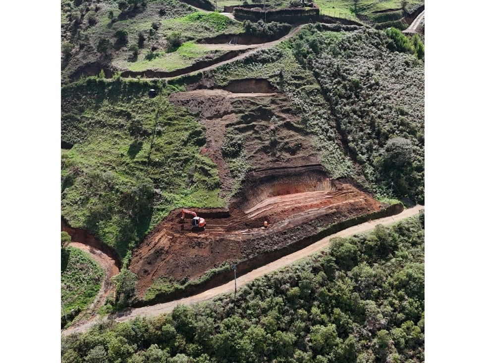 Increíble vista panorámica desde este lote en Caldas, Antioquia - 6
