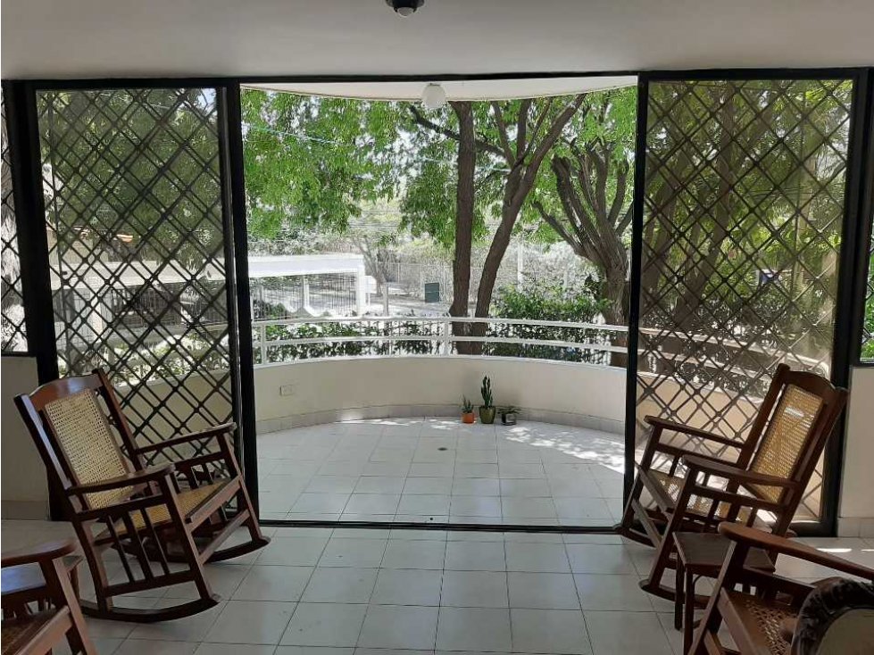 Amplio apartamento de 222 mtrs2 piso 2 barrio riascos — foto 4