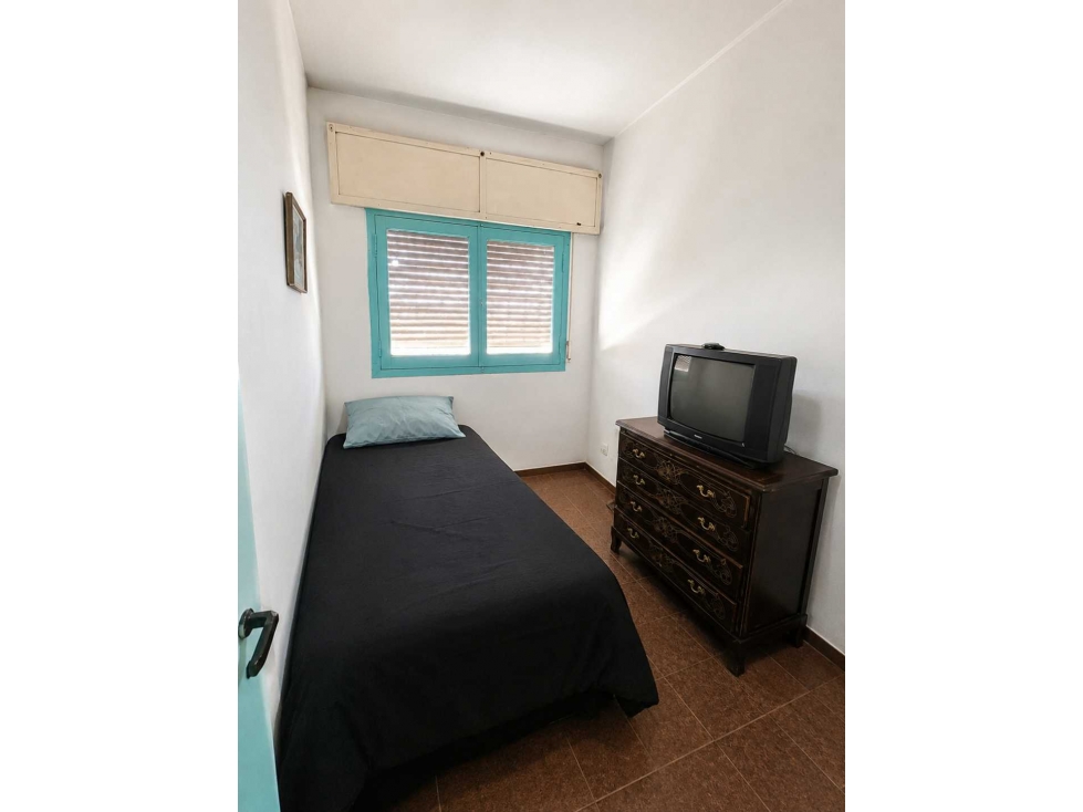 INVERSIÓN CASA +DPTO+GALPON ZONA R4 A 50 MTS DE AVDA - 3