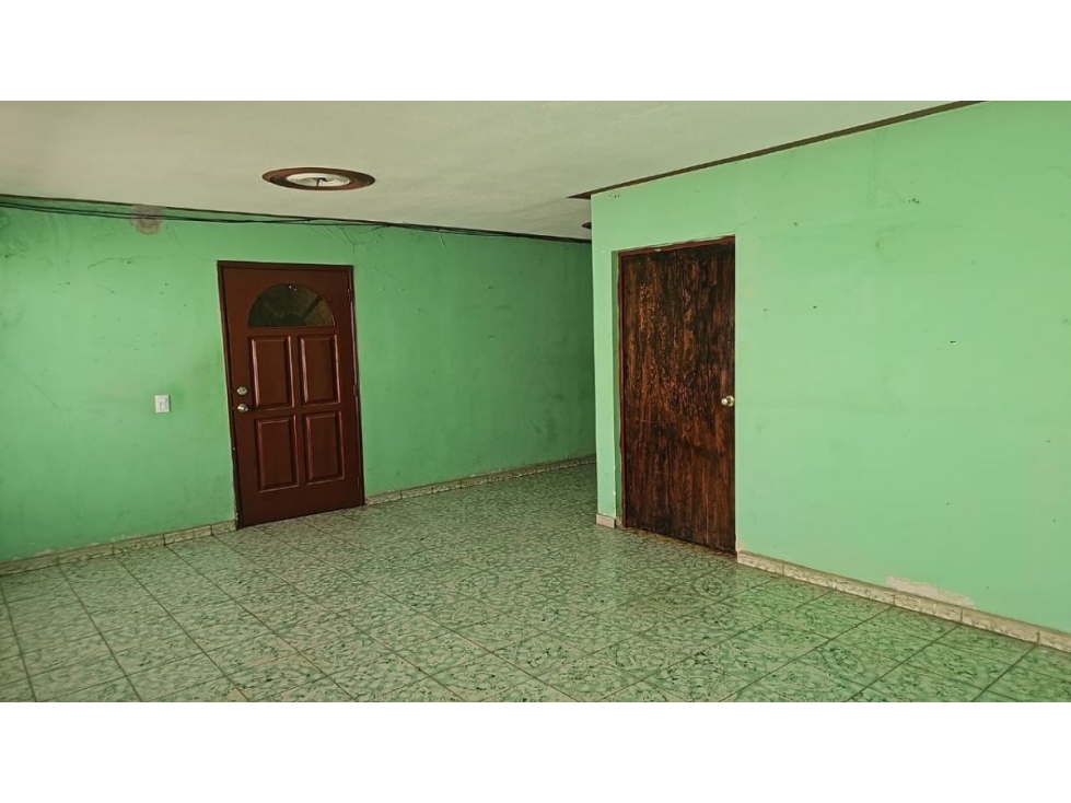 Inversión en Valle del Guadiana: Casa con Alto Potencial de Plusvalí - 3