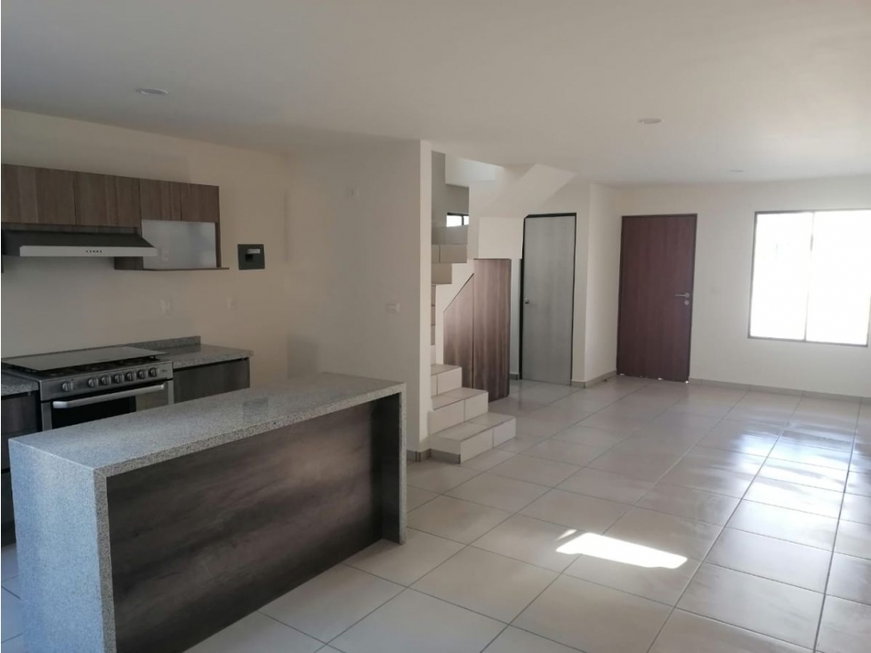 Inversión Estratégica en Capital Sur: Casa con Alta Rentabilidad — foto 4