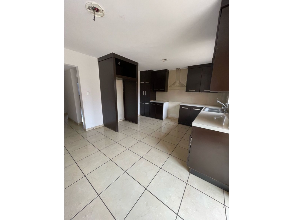 Inversión Inteligente: Derechos Litigiosos en Marsella Residencial — foto 4