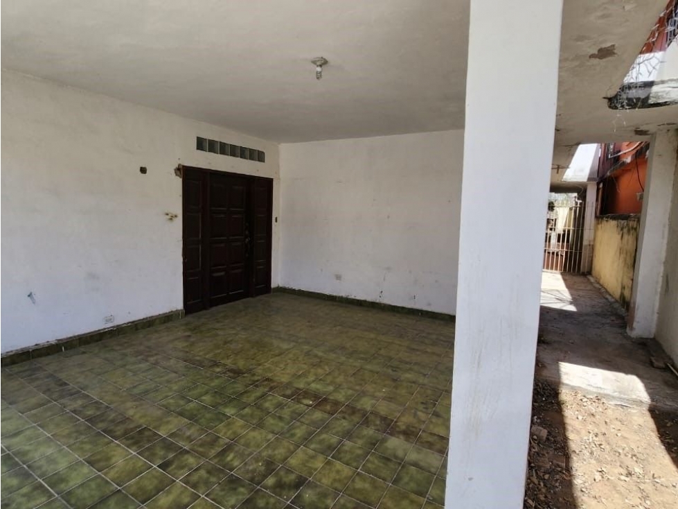 Inversión Inteligente: Remate en Col. Anáhuac, Nuevo Laredo - 2