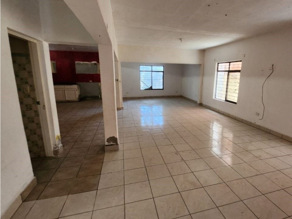 Inversión Inteligente: Remate en Col. Anáhuac, Nuevo Laredo - 4
