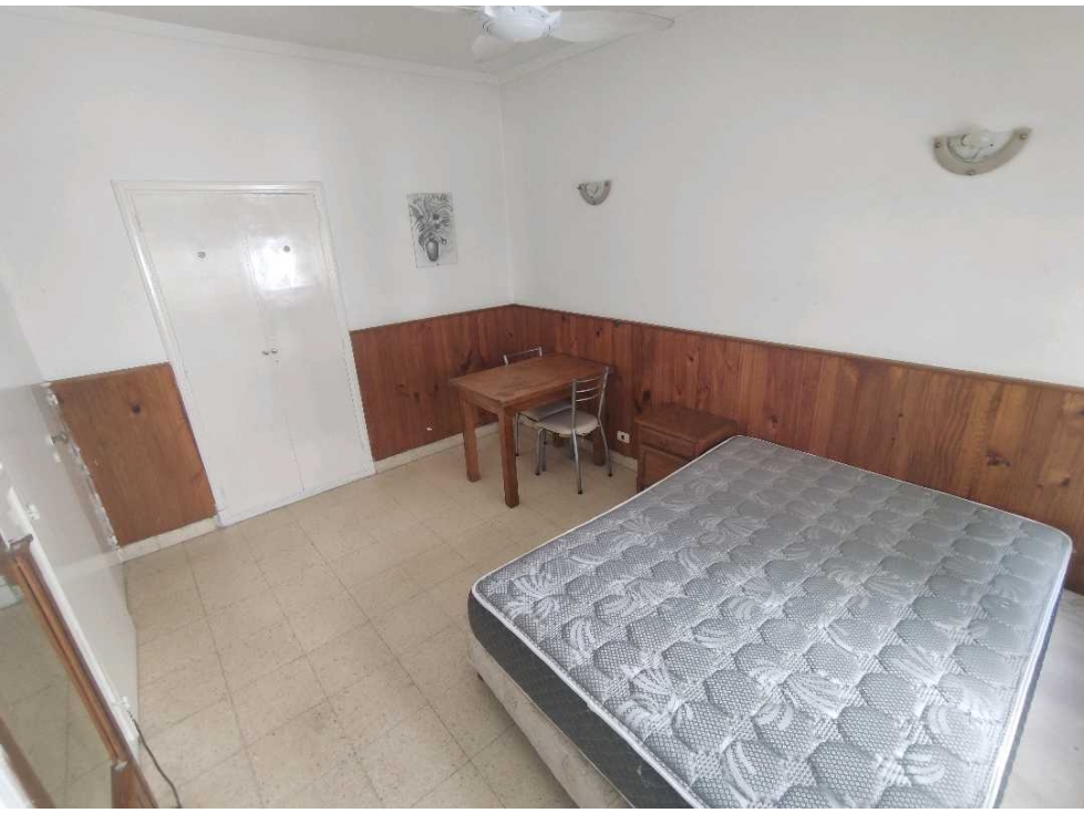 Departamento ambiente y medio en el centro
