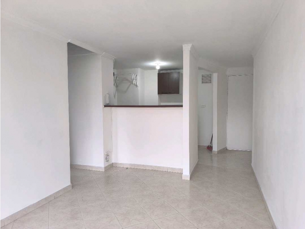 (J) Apartaestudio en venta en Malibú 34.7 mt2 Piso 3 sin ascensor — foto 2