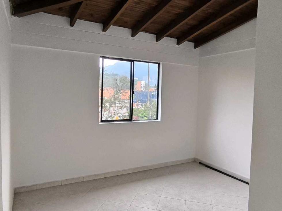 (J) Apartaestudio en venta en Malibú 34.7 mt2 Piso 3 sin ascensor — foto 4