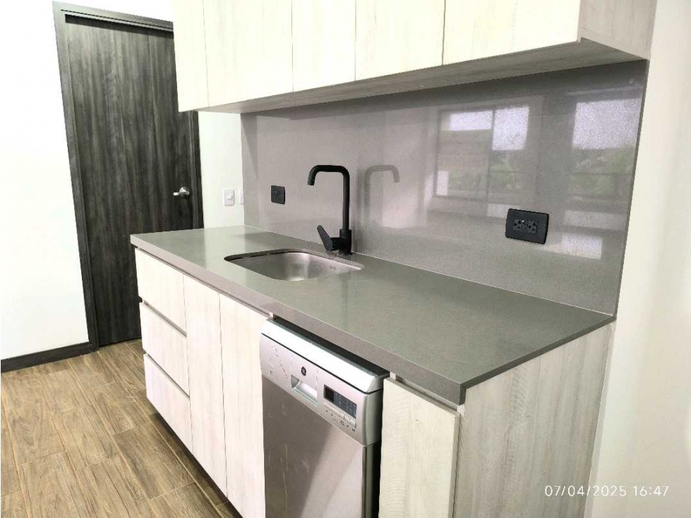 (J) Apartamento en venta El Retiro para estrenar — foto 3