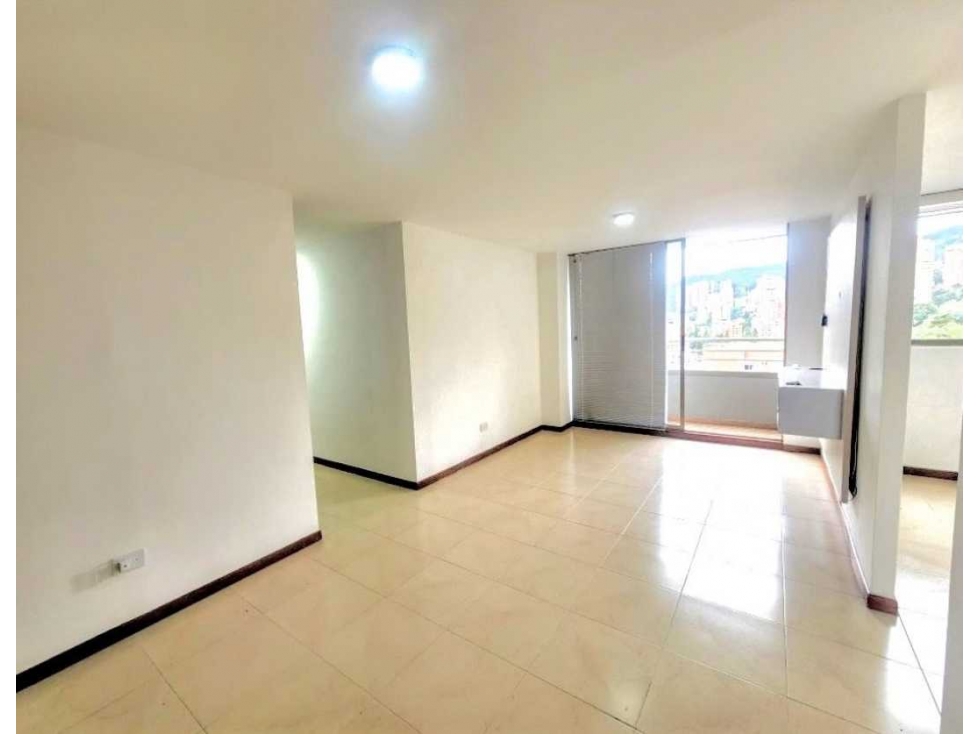 (J) Apartamento en venta en el Poblado Transv. Inferior Piso 17 — foto 3