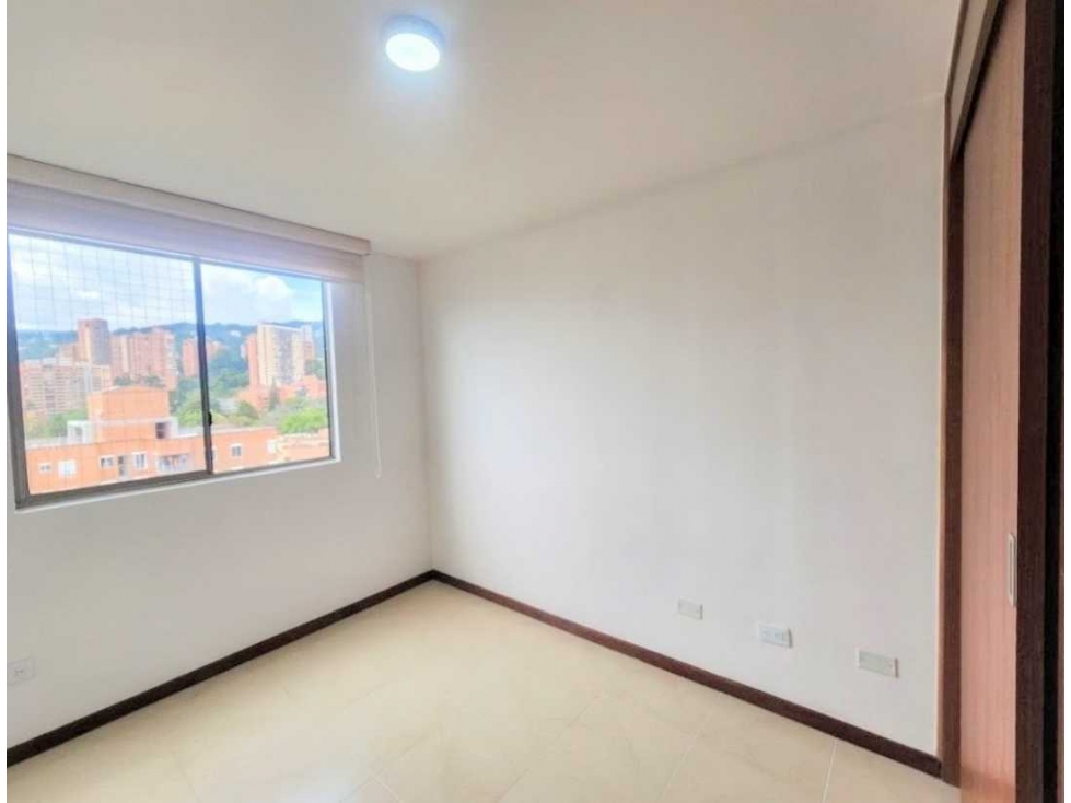 (J) Apartamento en venta en el Poblado Transv. Inferior Piso 17 — foto 6