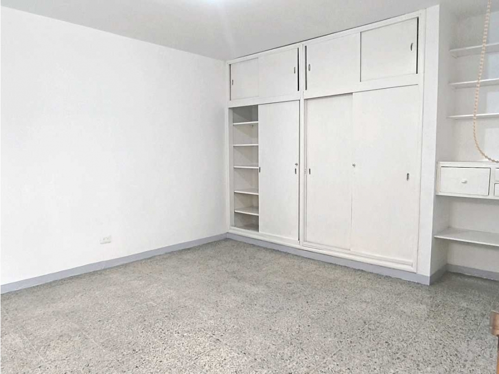(J) Apartamento en venta en Laureles 2do piso 198.8 mt2 — foto 6