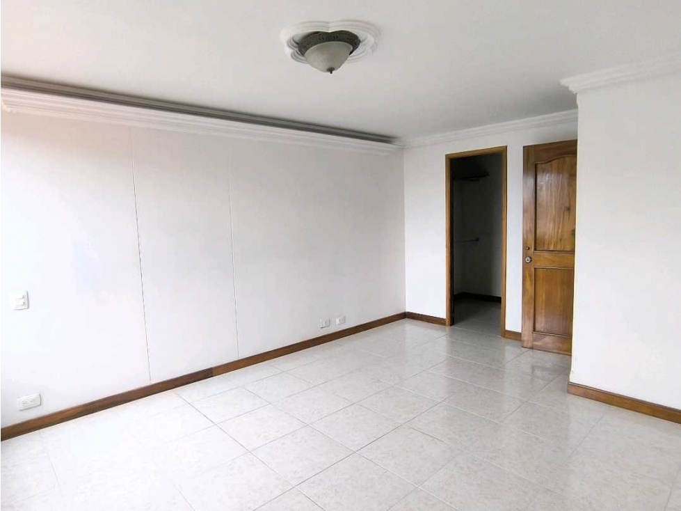 (J) Apartamento en venta en Laureles unidad cerrada 107 mt2 — foto 6