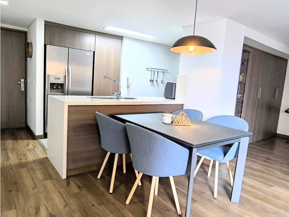 (J) Apartamento en venta en Rosales unidad cerrada 6to piso ascensor