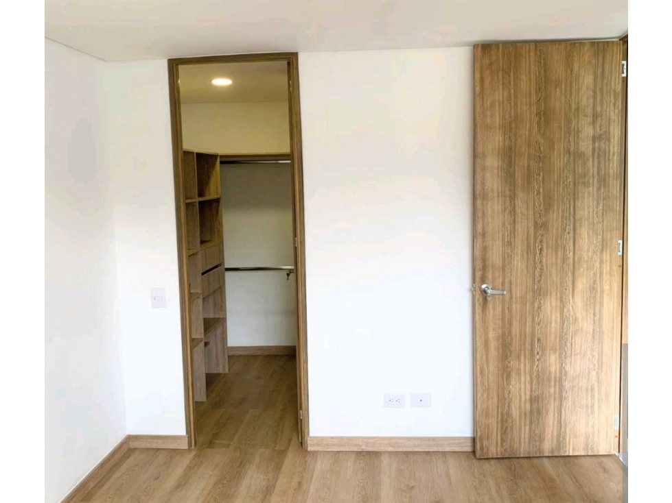 (J) Apartamento en venta Sabaneta cerca al CEIPA piso 22 Unidad Terrah — foto 5