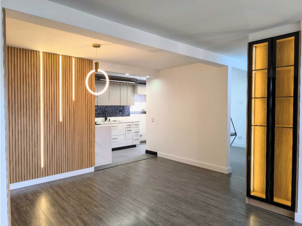 (J) Apartamento en venta Loma de los Bernal unidad completa piso 23 — foto 2