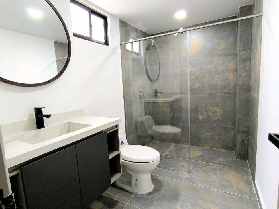 (J) Apartamento en venta Miravalle Remodelado 2do piso 114 mt2 — foto 5