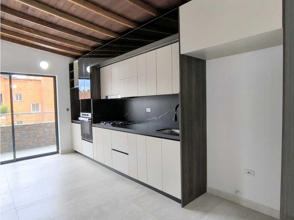 (J) Apartamento en venta Miravalle Nuevo 3er piso 105 mt2 — foto 3